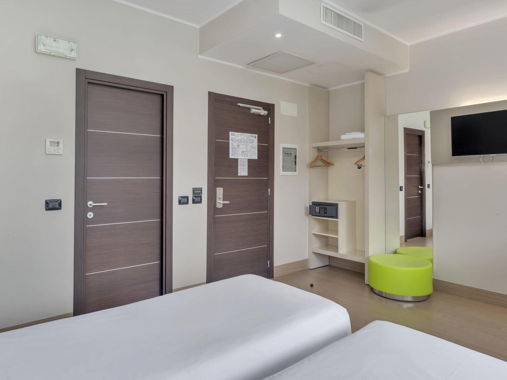 B&B Hotel Como Camerlata מראה חיצוני תמונה